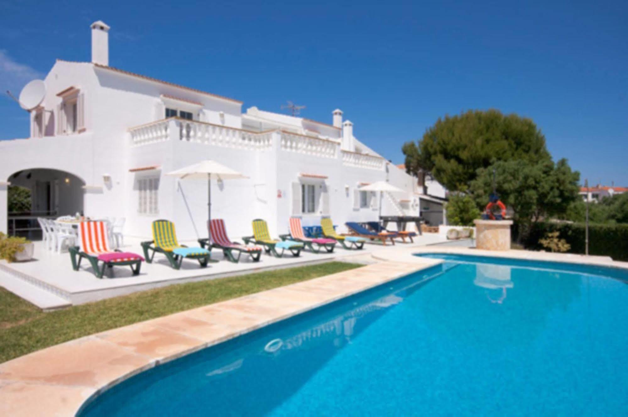 Villa Savanna Cala'N Blanes  ภายนอก รูปภาพ